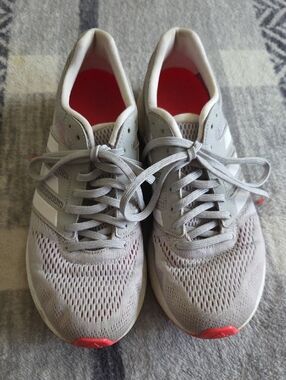 adidas Women’s Light Gray Knit Running Shoes with Coral Accents